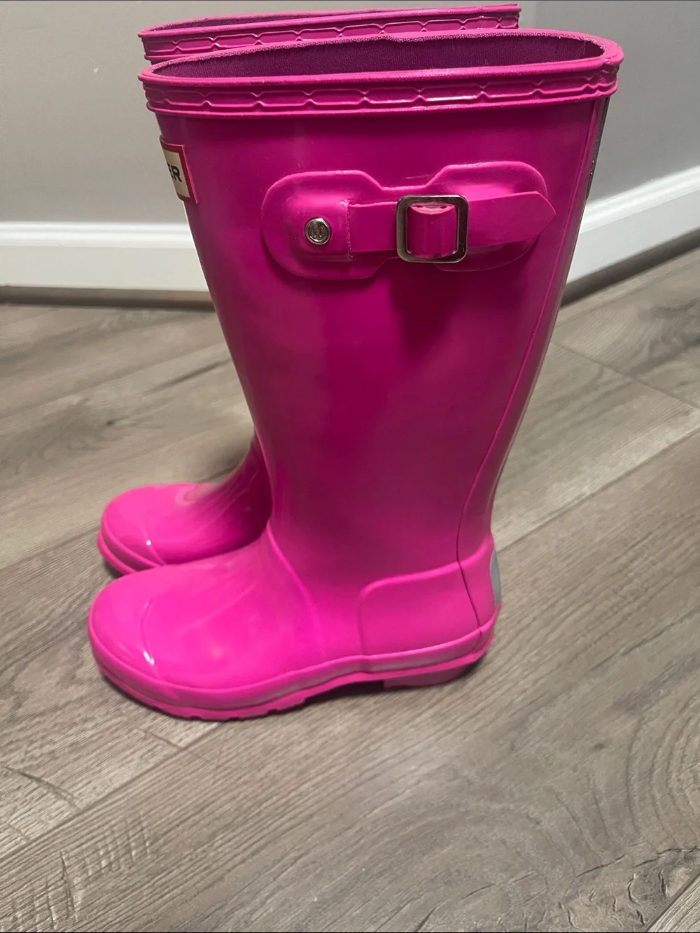 Hunter Tall Gloss Pink Knee-High Rain Boots